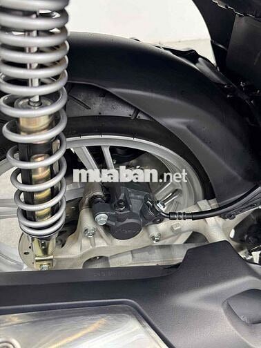SH125 date cuối 2025 Trắng rin siêu lướt 3k km