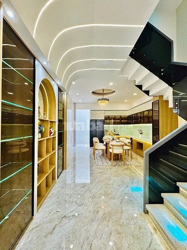 Bán nhà hẻm 1/ đường Nguyễn Tri Phương, P5, Q10, 67,9m2, 3tỷ990tr