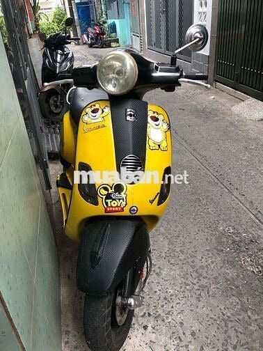 Piaggio Vespa Vàng Cổ điển