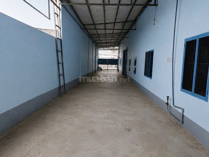 Cho thuê xưởng 1450m2 vừa hết hợp đồng tại đường QL1A  đông hưng thuận