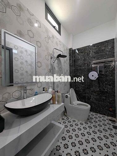 🏡 CHO THUÊ NHÀ NGUYÊN CĂN KIỆT Ô TÔ NGUYỄN HUY TƯỞNG – LIÊN CHIỂU