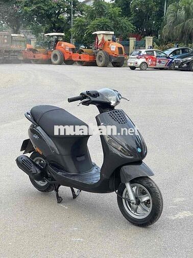 Piaggio Zip màu Đen
