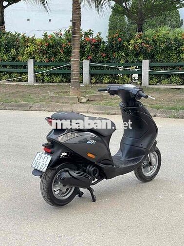 Piaggio Zip màu Đen