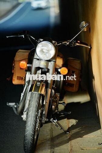 Royal Enfield Classic 500 Chrome Xám