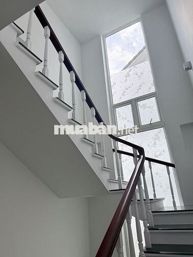 cho thuê dài hạn biệt thự Sông Ông Lớn TPHC