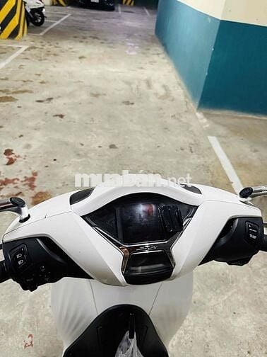 HCM Honda SH 150i ABS 2022 Trắng odo 6000km
