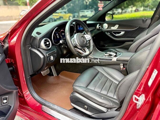 Mercedes C300 AMG 2019 Đỏ siêu lướt