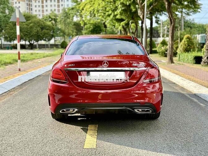 Mercedes C300 AMG 2019 Đỏ siêu lướt