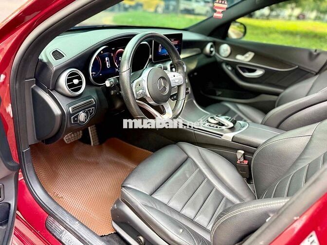 Mercedes C300 AMG 2019 Đỏ siêu lướt