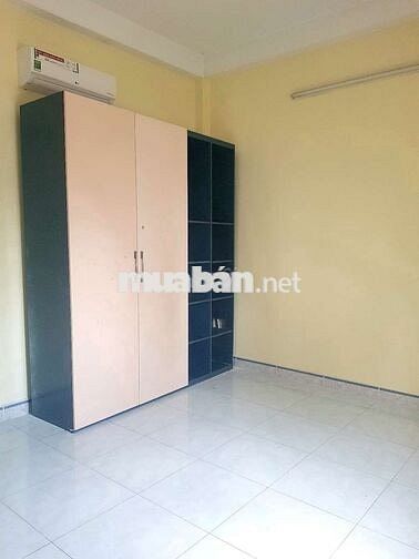 CHO THUÊ NHÀ 1 TRỆT 2 LẦU, SÂN THƯỢNG, DT 5×16 CÓ 4PN. ĐƯỜNG 10M