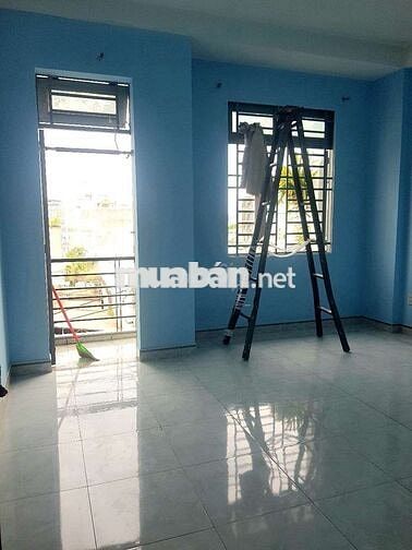 CHO THUÊ NHÀ 1 TRỆT 2 LẦU, SÂN THƯỢNG, DT 5×16 CÓ 4PN. ĐƯỜNG 10M