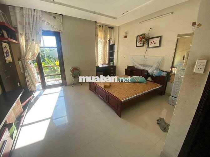 BÁN NHÀ 4 TẦNG- MẶT TIỀN ĐƯỜNG 11,25 M- PHỐ BIỂN NGŨ HÀNH SƠN