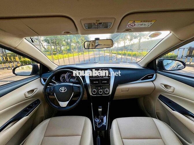 Toyota Vios E CVT 2020 Vàng cát