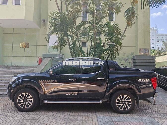 Nissan Navara 2018 VL 4x4 Đen
