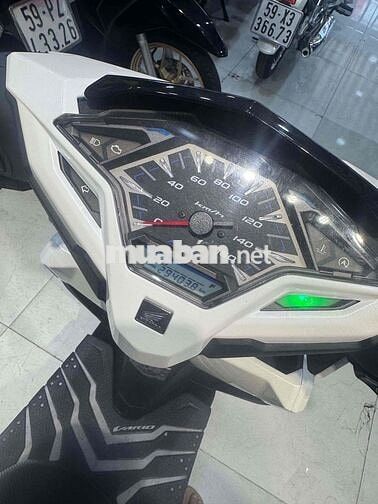 Honda Vario 150 2018 Trắng