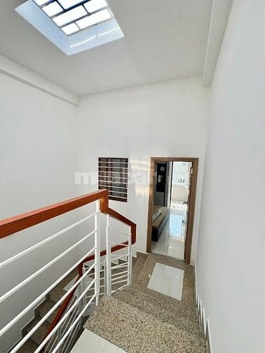 HOT - NHÀ ĐẸP 3 TẦNG K148 LÝ TỰ TRỌNG – HẢI CHÂU, ĐÀ NẴNG 5.95