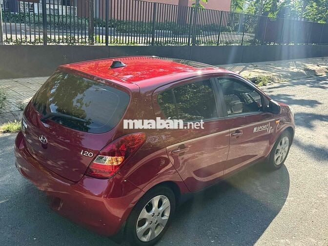 Hyundai I20 2011 Đỏ