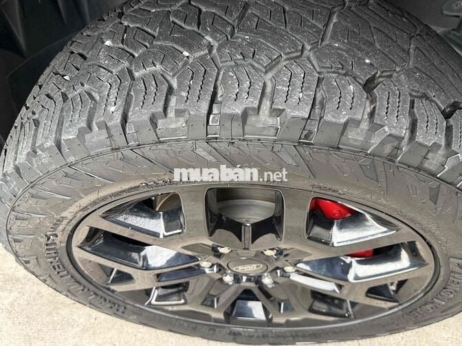 Everest Sport Lên Đồ Xịn Xe Bán Tại Ford Cam Kết