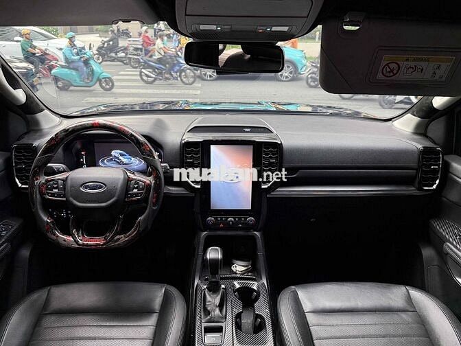 Everest Sport Lên Đồ Xịn Xe Bán Tại Ford Cam Kết