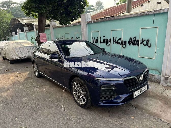 VinFast Lux A 2.0 Turbo Plus 2021