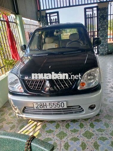 Mitsubishi Jolie 8 chỗ Đen