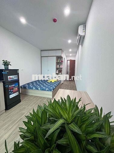 Ngay Vinsmart phòng ban công siêu thoáng gần vườn Nhật - full đồ ở lun