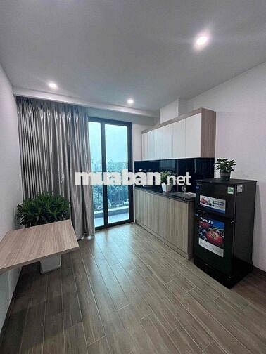 Ngay Vinsmart phòng ban công siêu thoáng gần vườn Nhật - full đồ ở lun