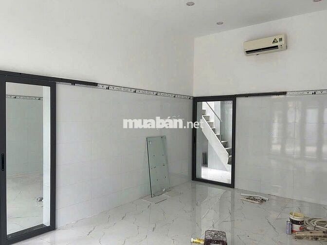 Cho Thuê Nhà Đường Nguyễn Thời Trung, Quận 5 ( Ngang 8m - MB Rộng )