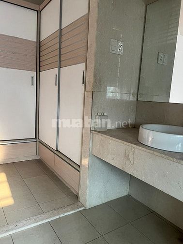 Cho thuê nhà 7.5x20 đường số 11 kdc Him Lam, P. Tân Hưng, Q7