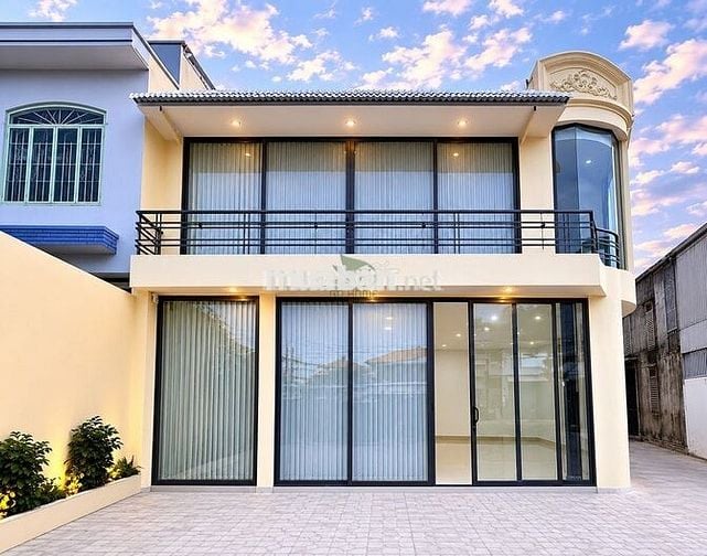 CHO THUÊ MẶT BẰNG KINH DOANH 2 MẶT TIỀN