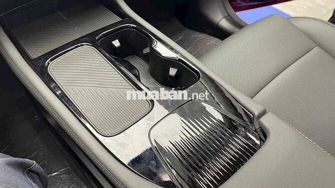 VINFAST VF8 NEW - ĐẶT CỌC HÔM NAY GIẢM 181 TRIỆU