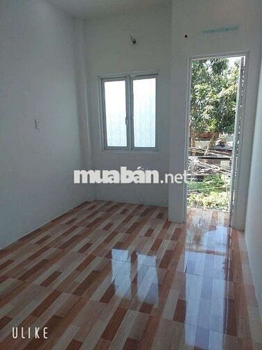 Bán nhà sổ hông  đã chia thành 2 căn