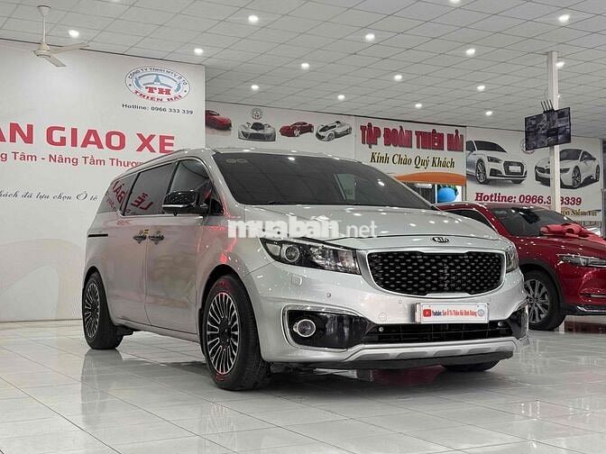 KIA SEDONA 2.2L DATH SX 2018 66.000 km Bạc