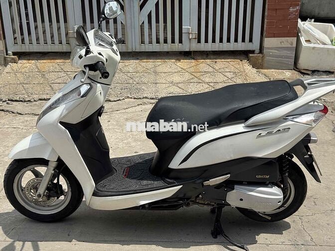 Honda Lead 125 FI Trắng 2015 Nguyên Zin CHÍNH CHỦ
