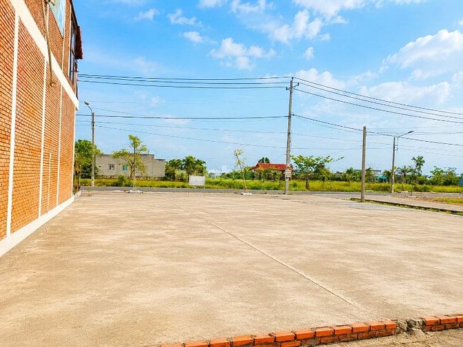 CHỈ 360 TRIỆU – SỞ HỮU LÔ ĐẤT THỔ CƯ TRUNG TÂM THỊ TRẤN CẦN ĐƯỚC