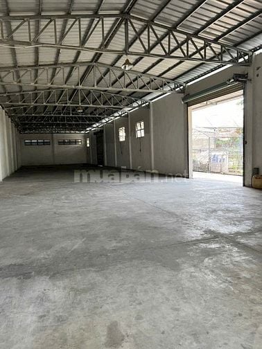 Cho thuê nhà xưởng 600m² mặt tiền Lê Đình Chi, gần KCN Lê Minh Xuân