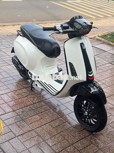 Piaggio Vespa Sprint ABS Trắng