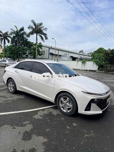 Hyundai Accent 2024 Tiêu chuẩn 8000 km
