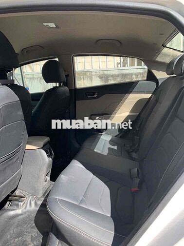 Hyundai Accent 2020 Trắng