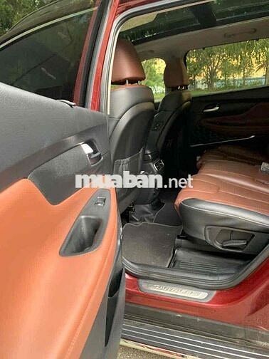Hyundai SantaFe Đỏ 7 chỗ số tự động 2cau,Máy dau
