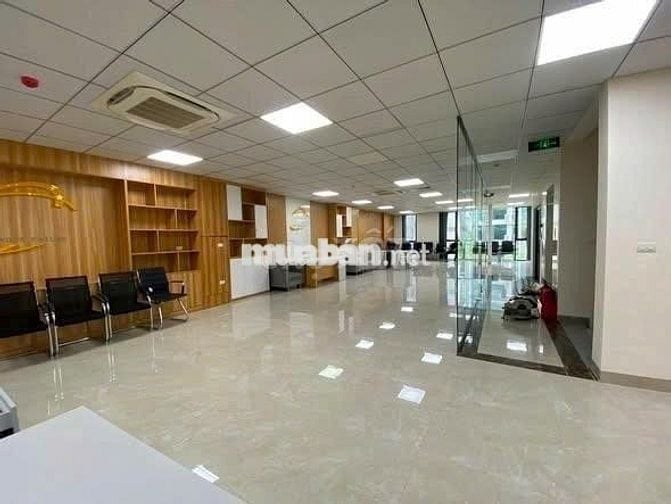🏢 CHO THUÊ TÒA NHÀ MẶT TIỀN ĐƯỜNG NGUYỄN THỊ MINH KHAI QUẬN 3