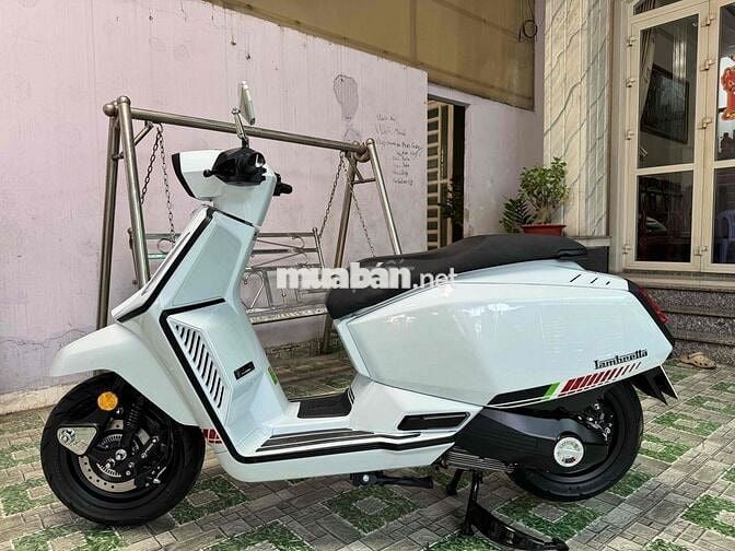 Lambretta 125 ABS 2026 Trắng Đen Nhập Thái