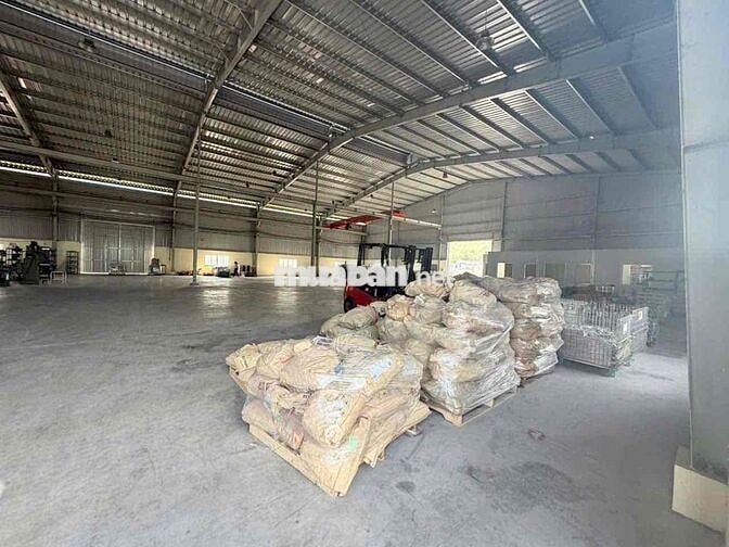 Cho thuê xưởng có KV 3000m2 ,sẵn điện 3F Thuộc Phường Trảng Dài cũ