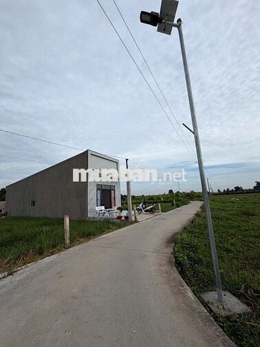 Chính chủ cần bán nền đất mặt tiền đường Lộ Dừa