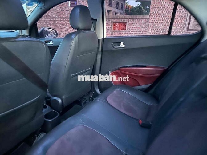 Hyundai i10 2017 Trắng 15 vạn