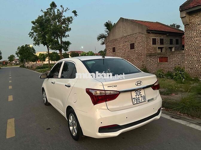 Hyundai i10 2017 Trắng 15 vạn
