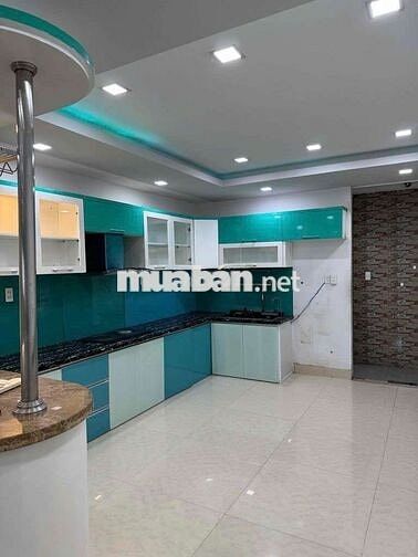 nhà mặt tiền Tam Đảo, khu bắc hải. 6pn 6wc mới đẹp