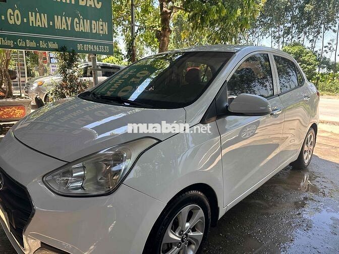 Hyundai i10 2017 Trắng 15 vạn