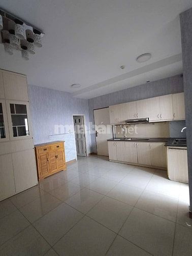 Chung cư 1AB Cao Thắng căn rộng 80m2, 2p ngủ,11.5tr/th