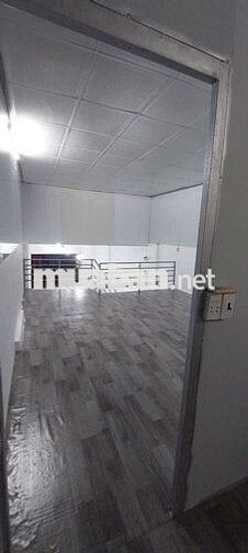 NHÀ MẶT TIỀN ĐƯỜNG ĐT4 - ĐỐI DIỆN CỔNG TRƯỜNG CẤP 3 NGUYỄN HỮU TIẾN